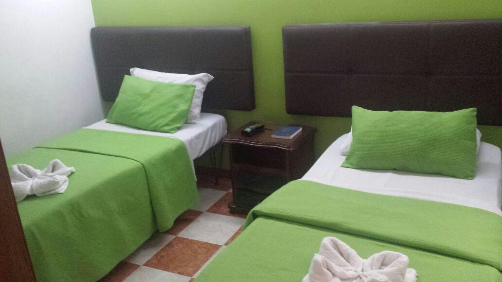Hotel Las Palmas Fontibon 波哥大 外观 照片